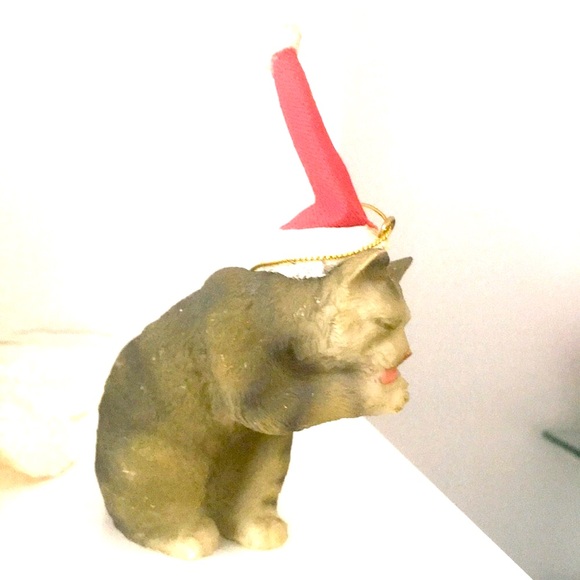 Adorable Stone Resin Cat Christmas Ornament - Picture 8 of 15